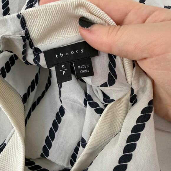 SILK STRIPED THEORY TOP - Picture 5 of 6